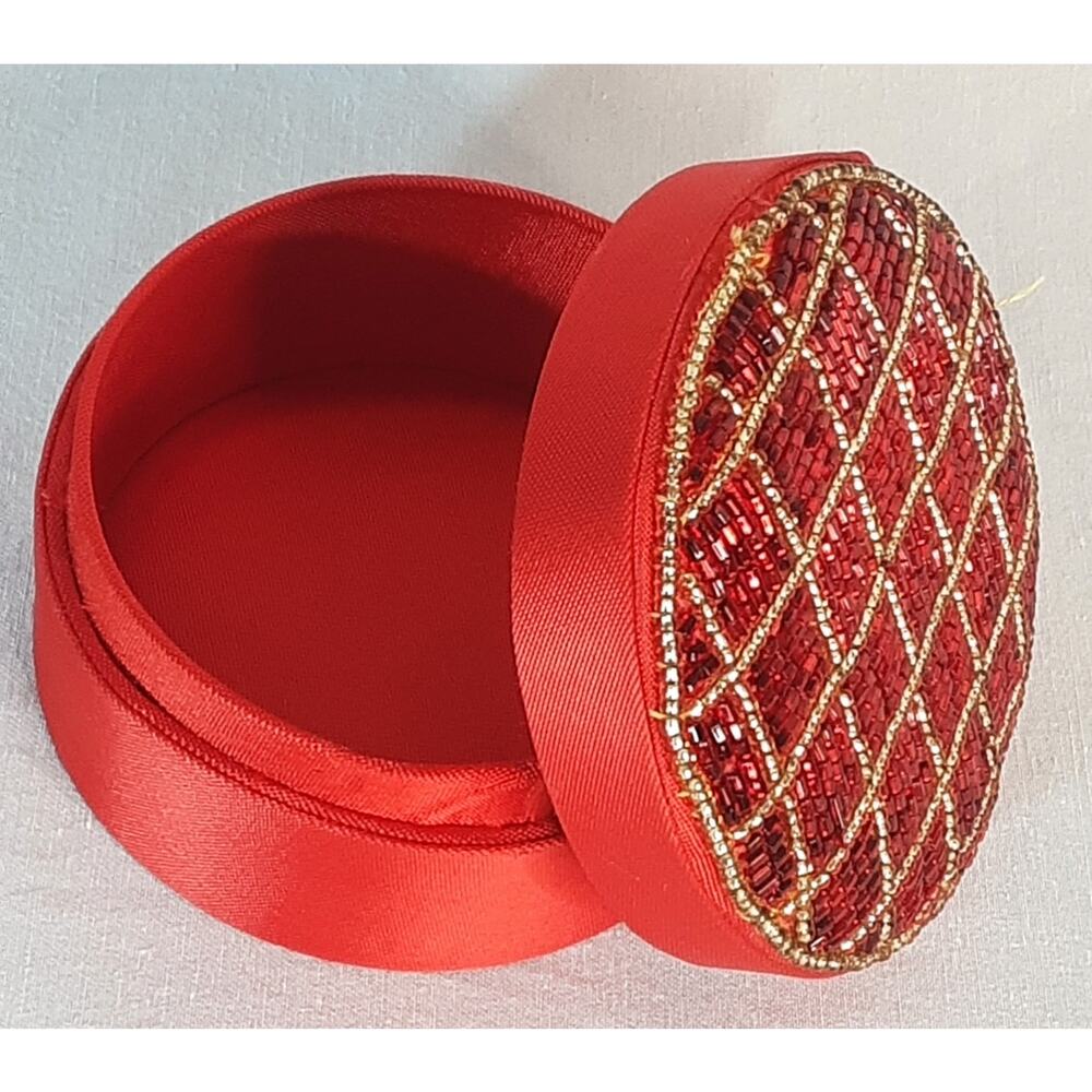 💎Decorative Gift Trinket Box Red Silk Lined Beaded Cover